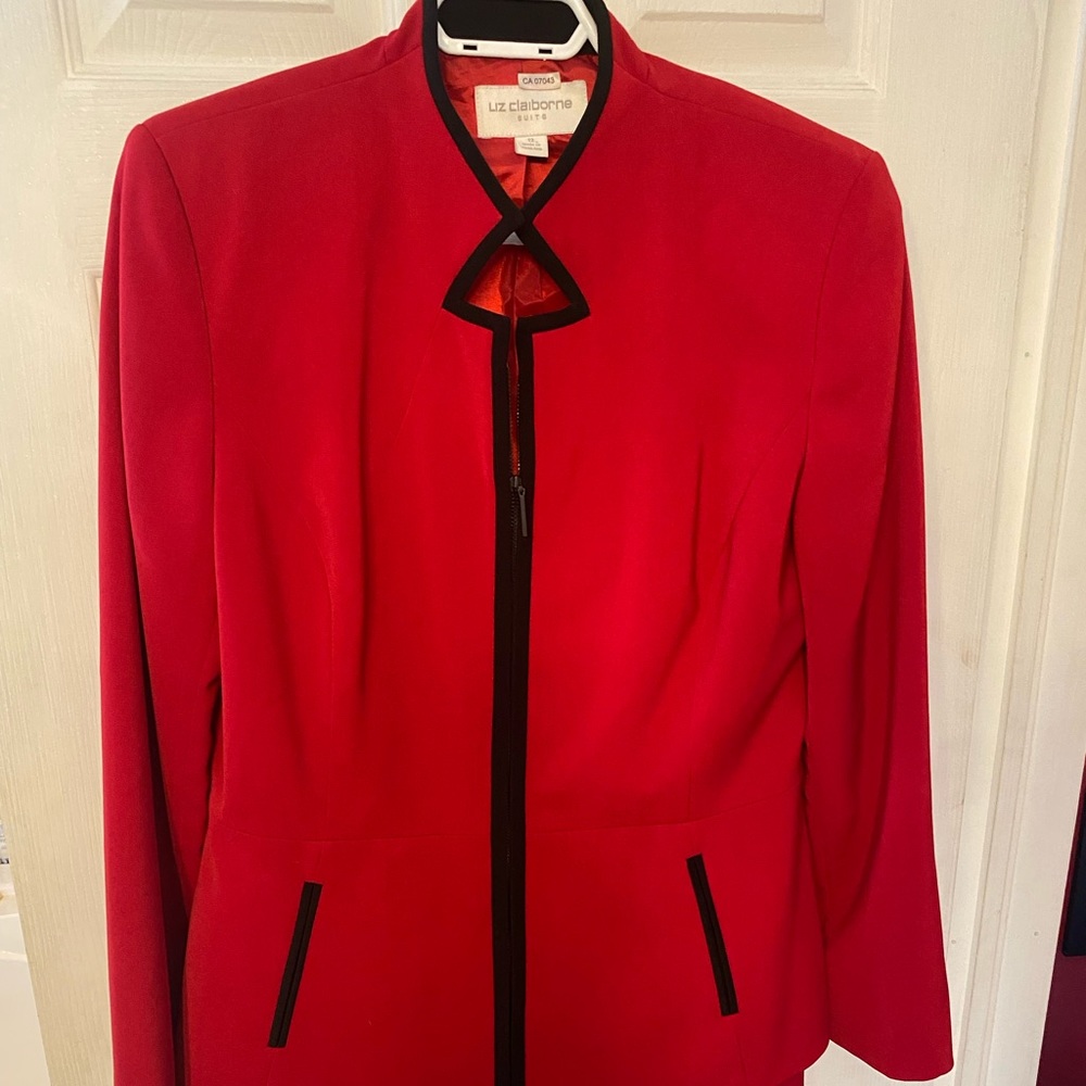 Liz Claiborne two piece suit gorgeous
